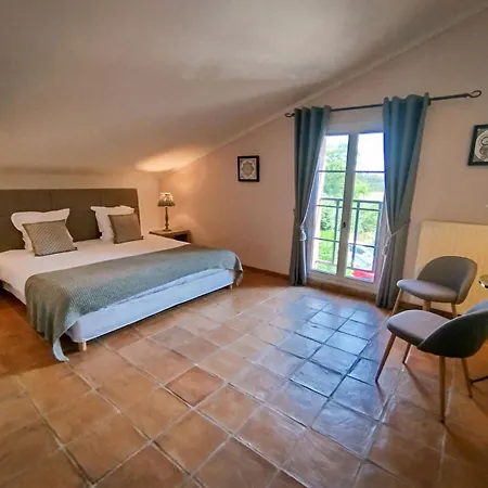 Le Mas De Gleyzes - Maison & Table D'Hotes Avec Piscine Ledenon