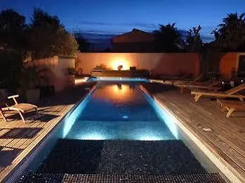 Le Mas De Gleyzes - Charme Authentique & Detente Avec Piscine 4*