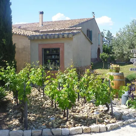 De Gleyzes De Charme Bed & Breakfast 4*