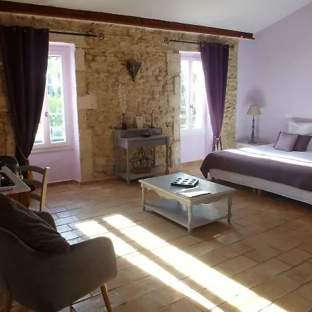 Bed & Breakfast De Gleyzes De Charme 4*